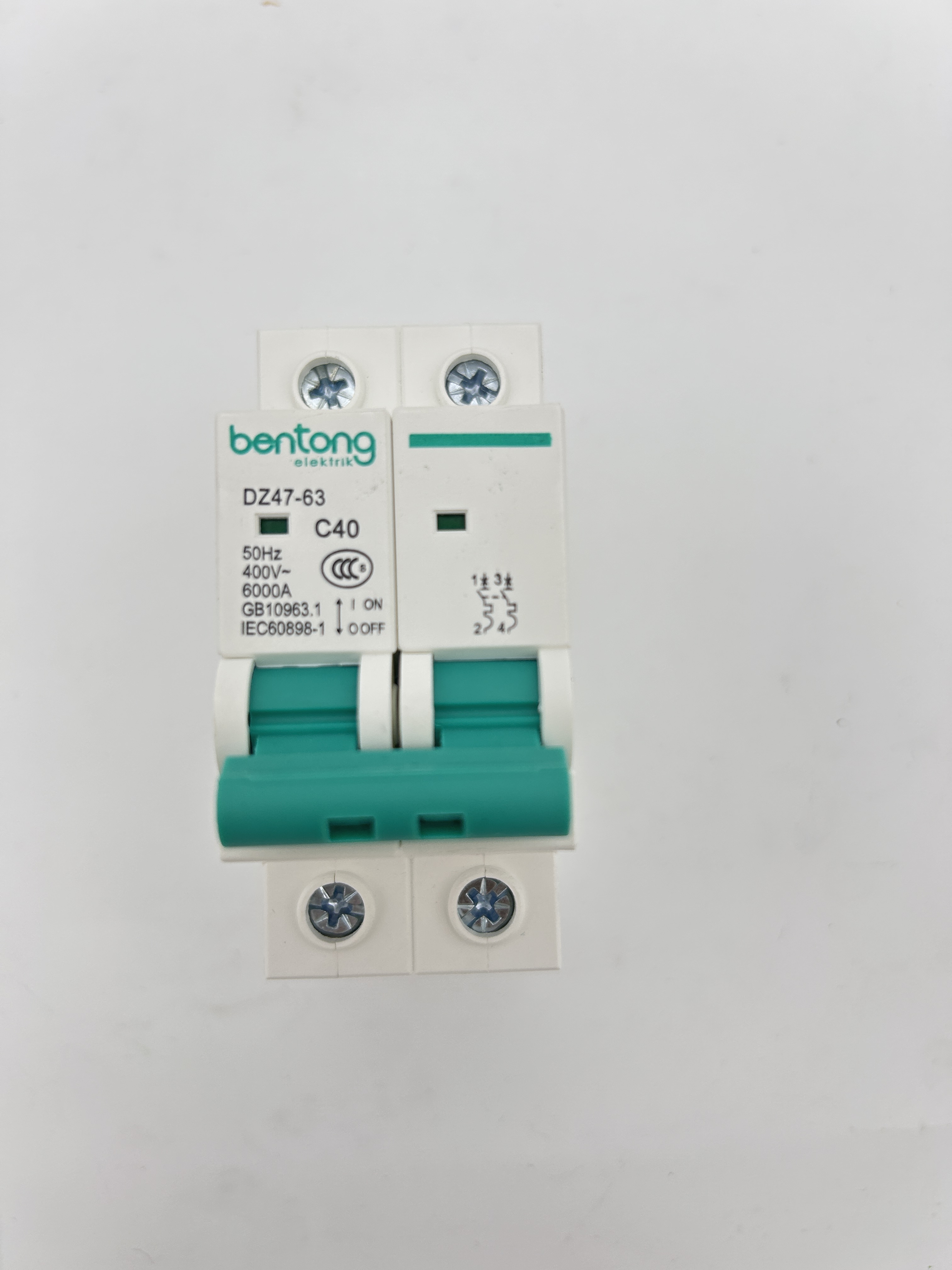 Bentong 2P miniature circuit breaker DZ47-63 C40