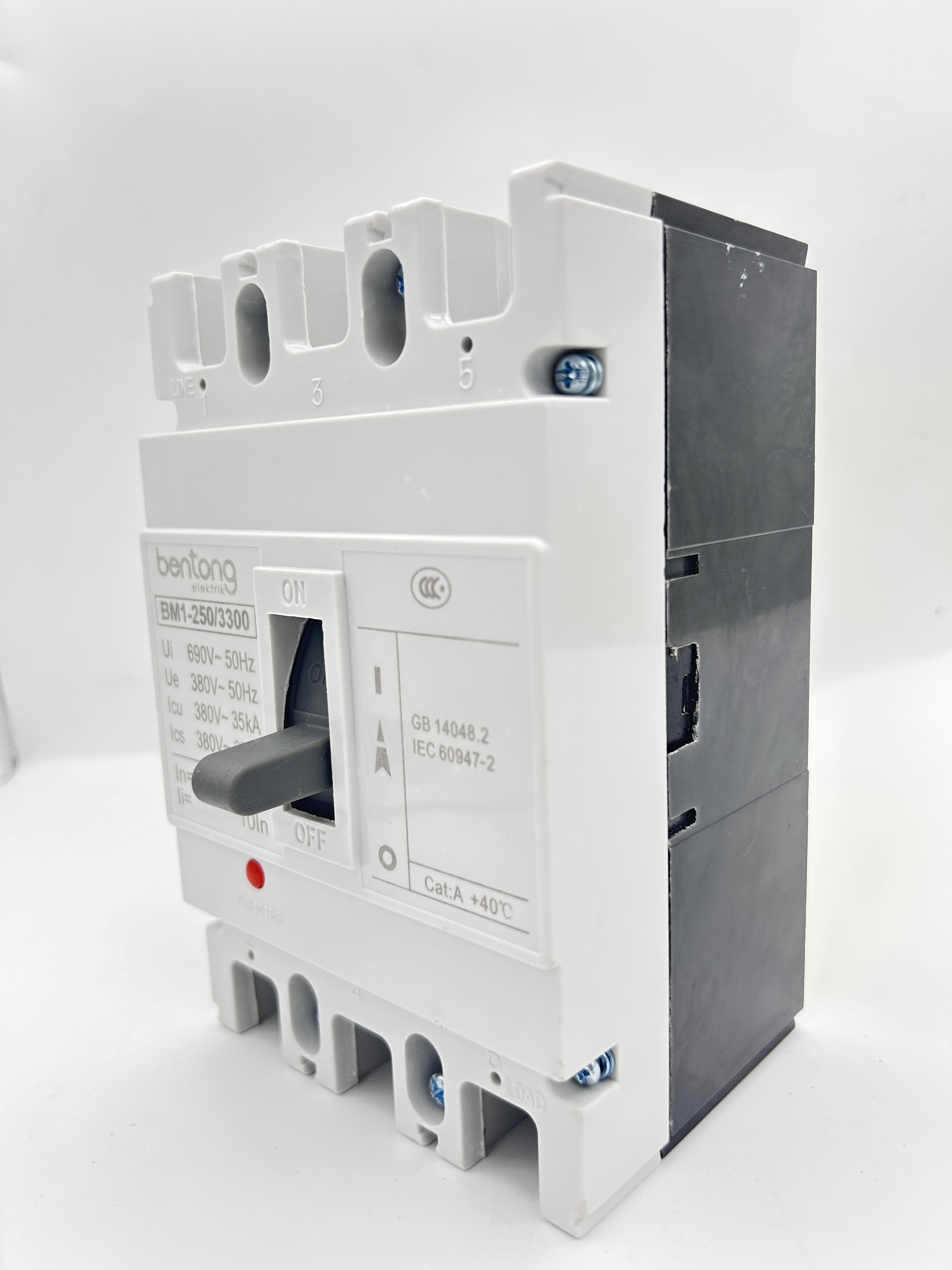 Bentong circuit breaker MCCB BM1-250/3300